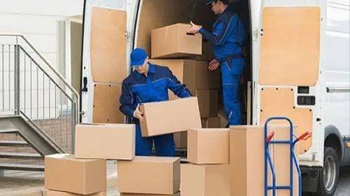 Loading and unloading service